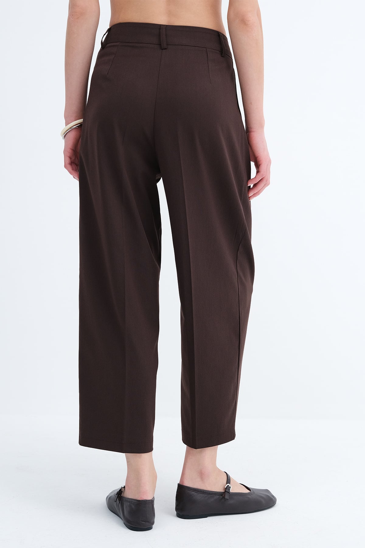 Bitter-Coffee_Button-Detail-Pants-addax