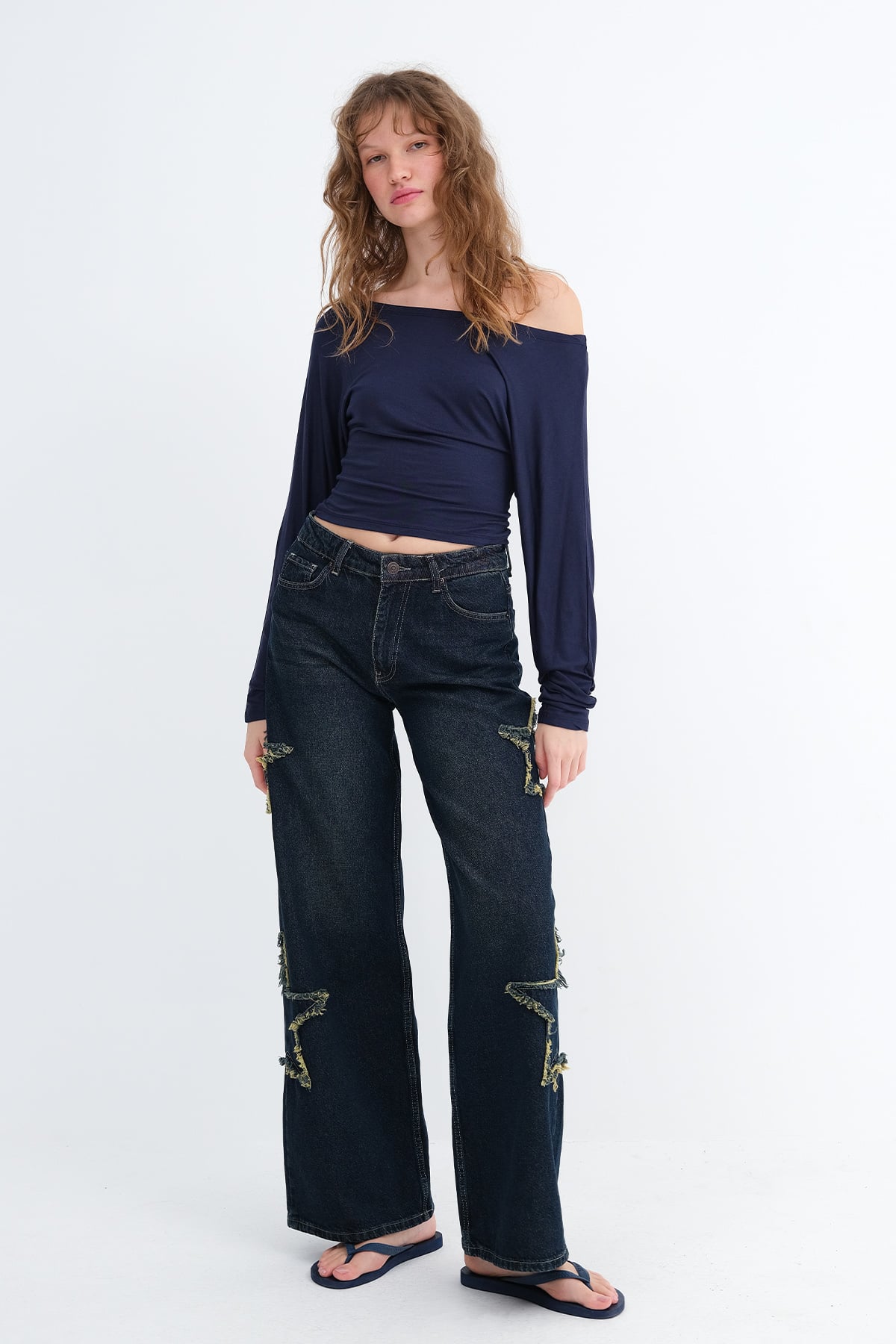 Green-Tint_Jeans-with-Star-Detail-addax
