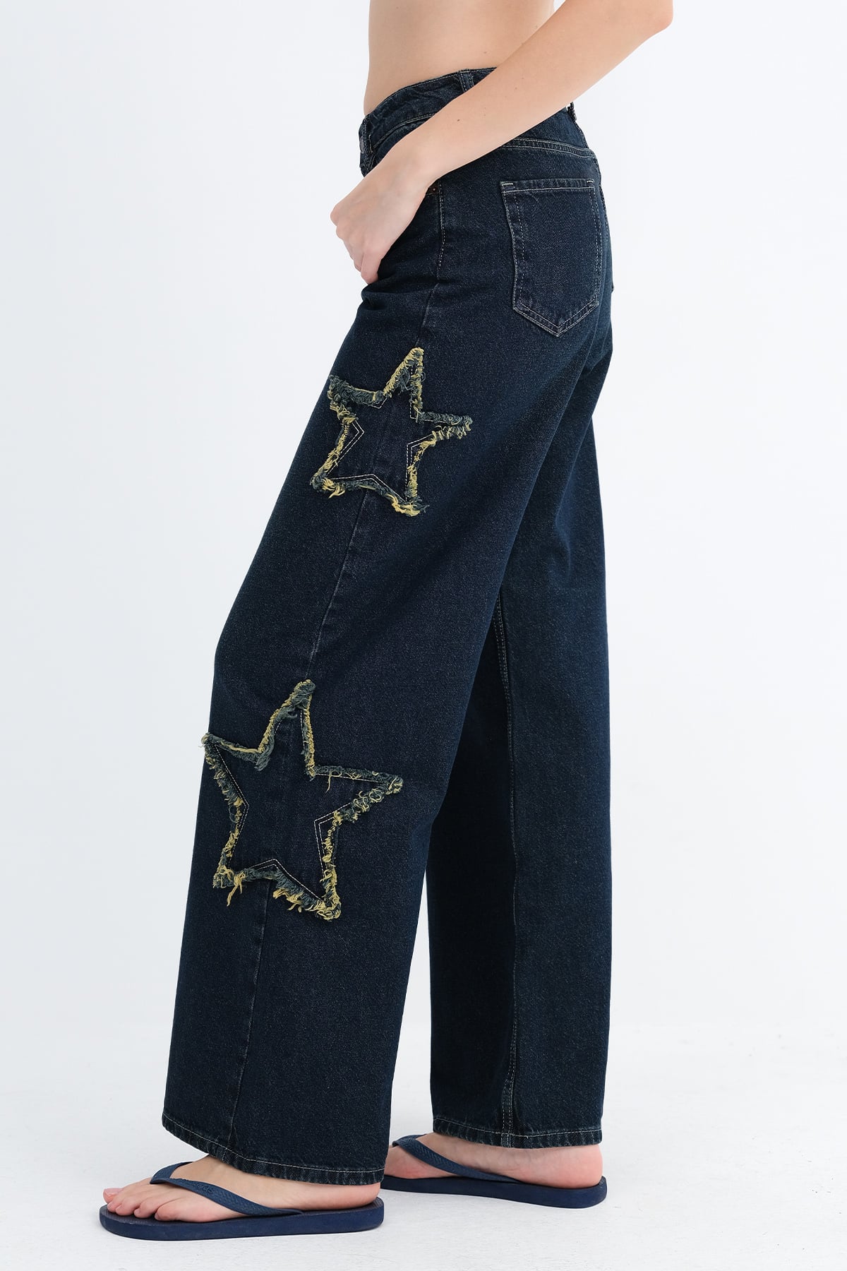 Green-Tint_Jeans-with-Star-Detail-addax