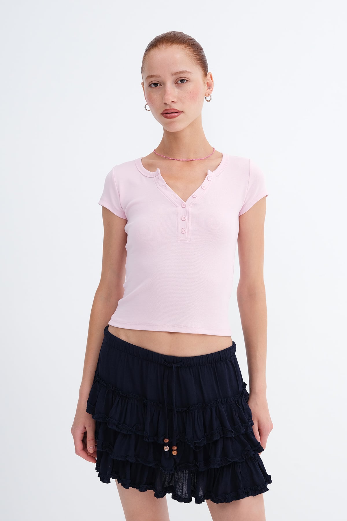 Lotus_Button-Detail-Basic-T-Shirt-addax
