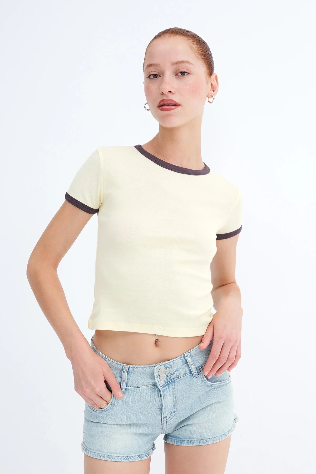 Light-Yellow_Piping-Detail-T-Shirt-addax