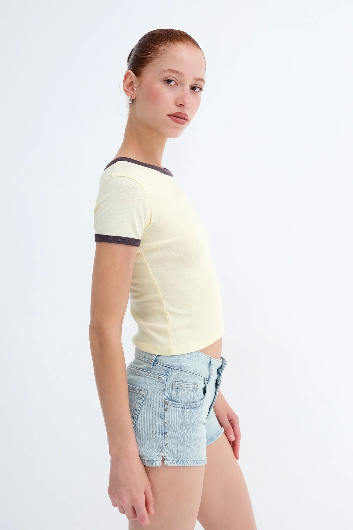 Light-Yellow_Piping-Detail-T-Shirt-addax