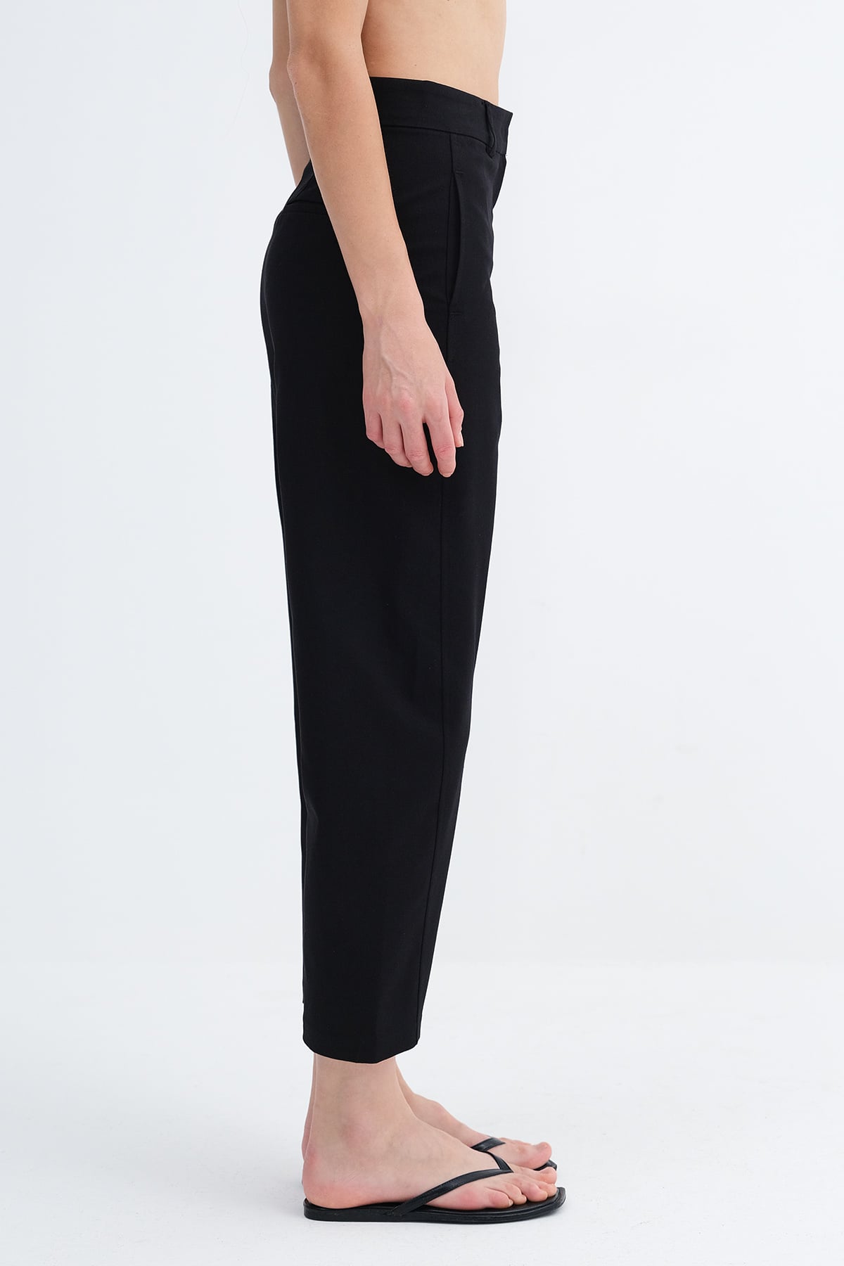 Black_High-Waist-Trousers-addax