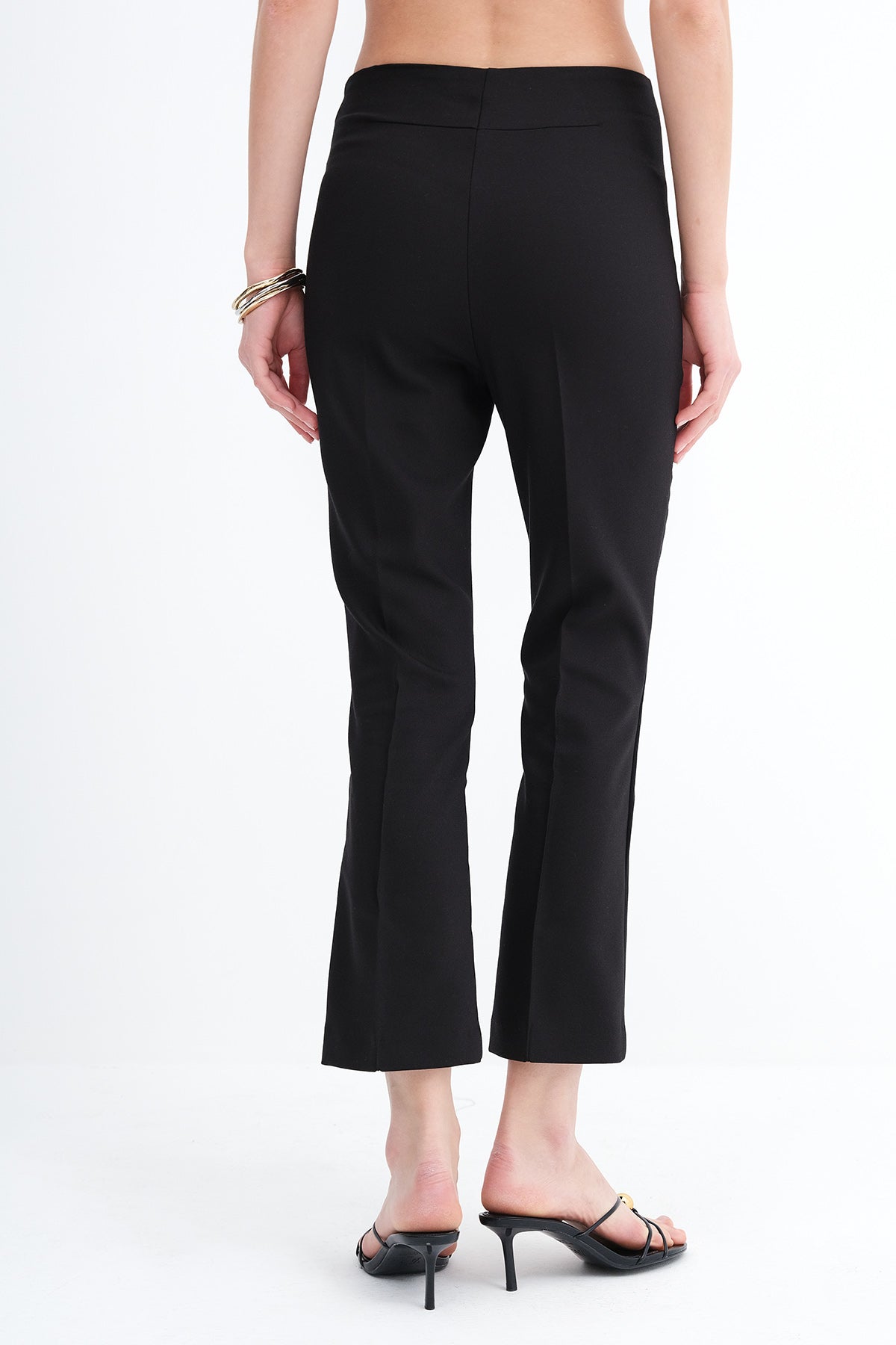 Black_Elastic-Waist-Pants-addax