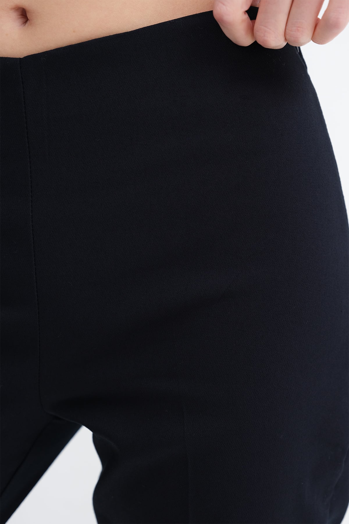 Dark-Night-Blue_Elastic-Waist-Pants-addax