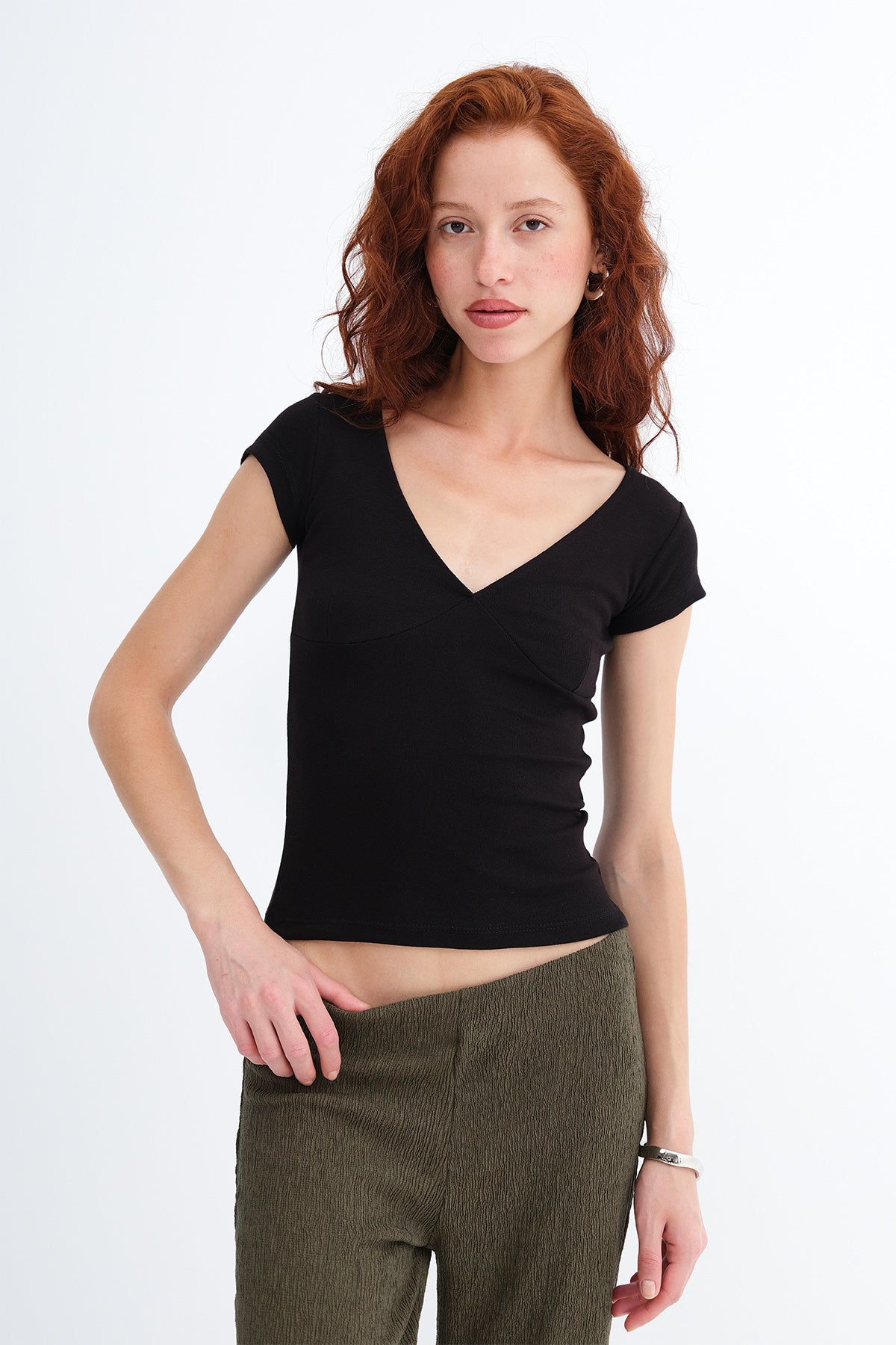 Black_V-Neck-Short-Sleeve-T-Shirt-addax