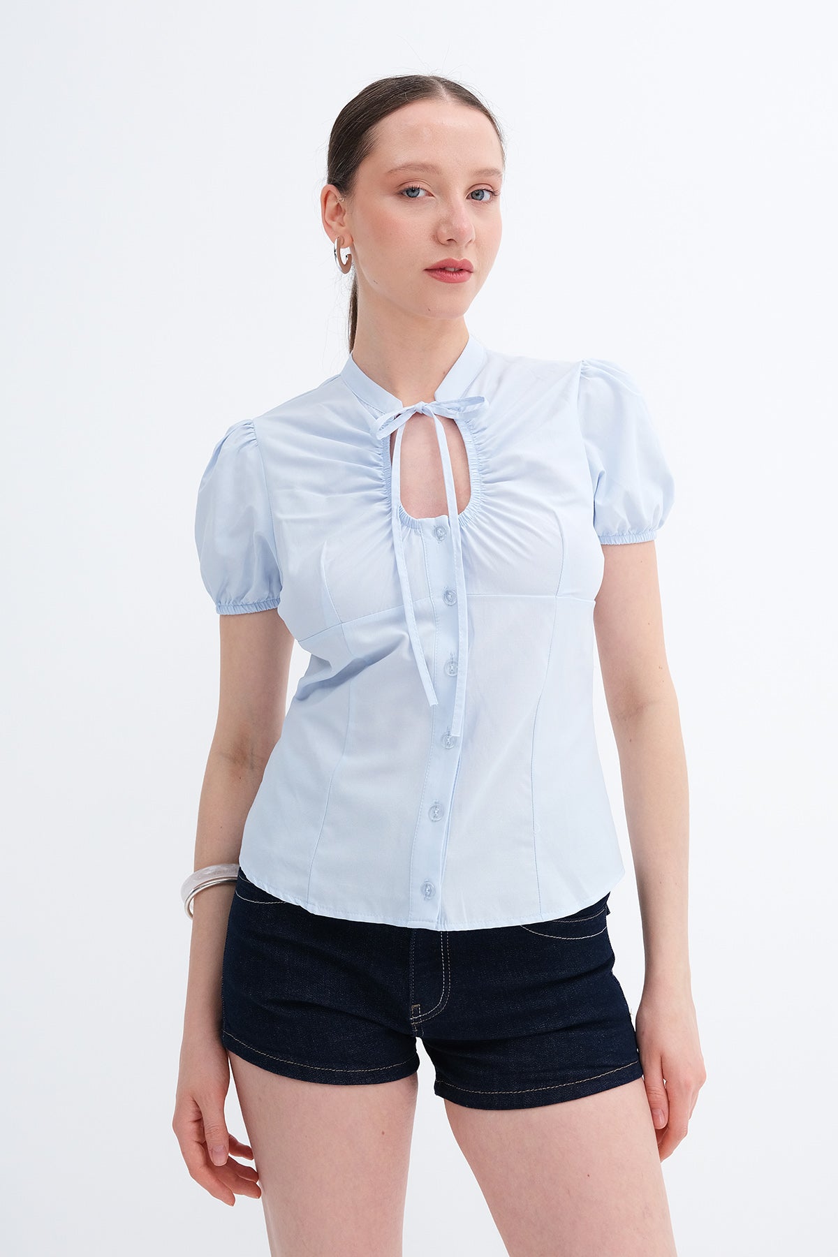 Light-Blue_Buttoned-Balloon-Sleeve-Shirt-addax