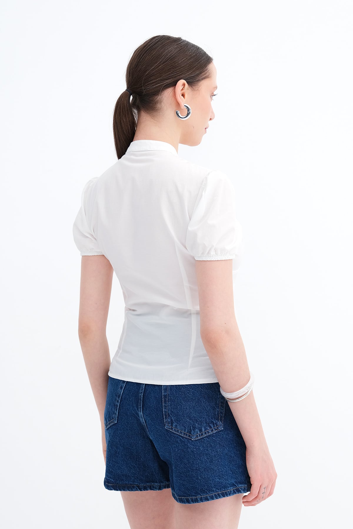 Ecru_Buttoned-Balloon-Sleeve-Shirt-addax