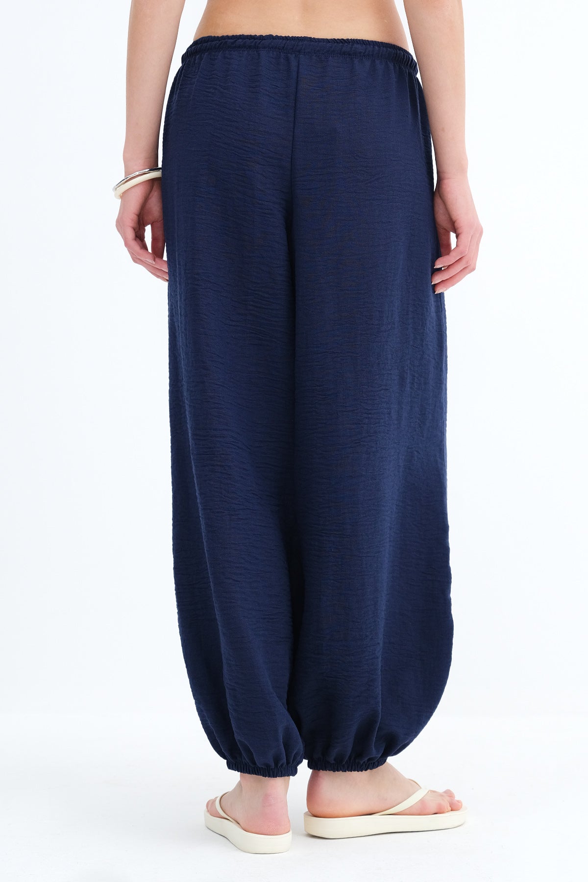 Dark-Night-Blue_Elastic-Waist-Harem-Pants-addax