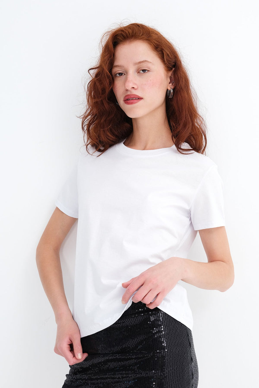 White_Crew-Neck-Basic-T-shirt-addax