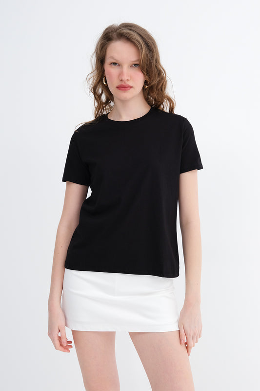 Black_Crew-Neck-Basic-T-shirt-addax