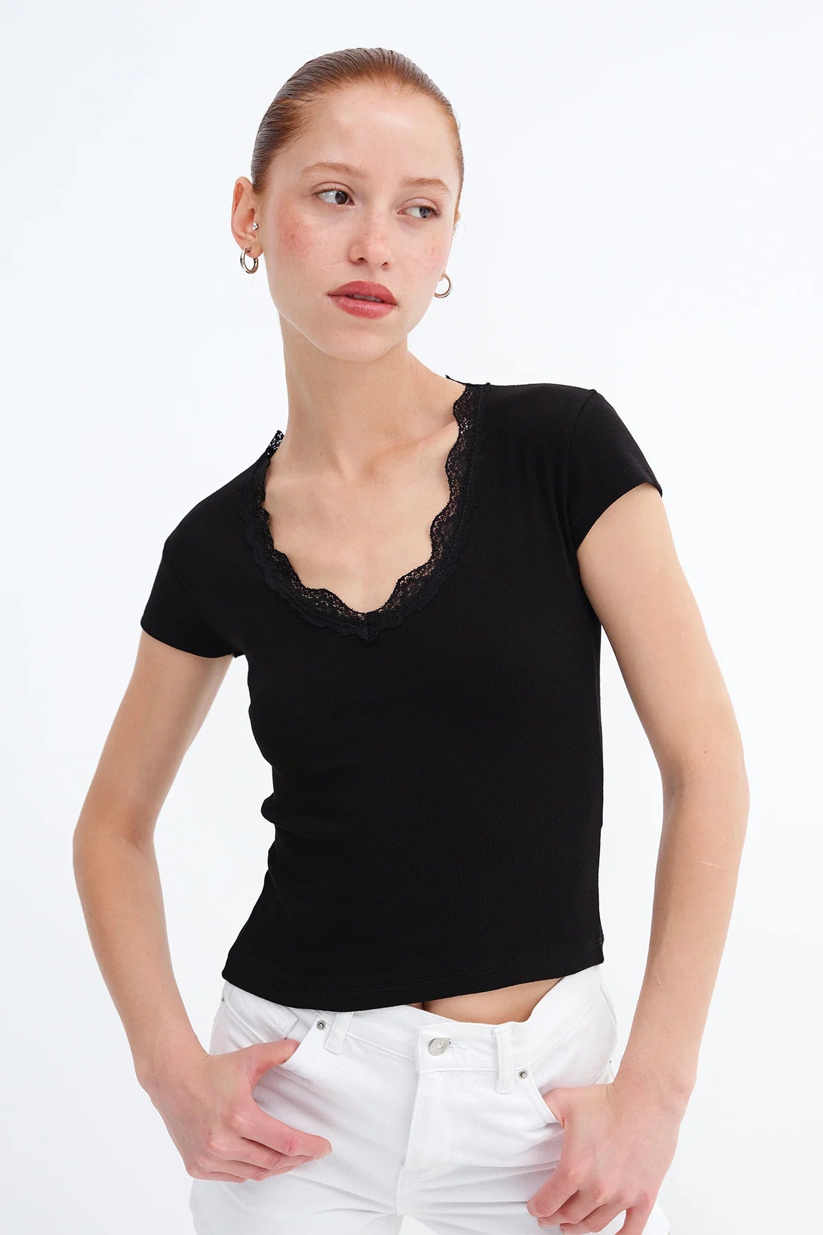 Black_Lace-Detail-T-shirt-addax