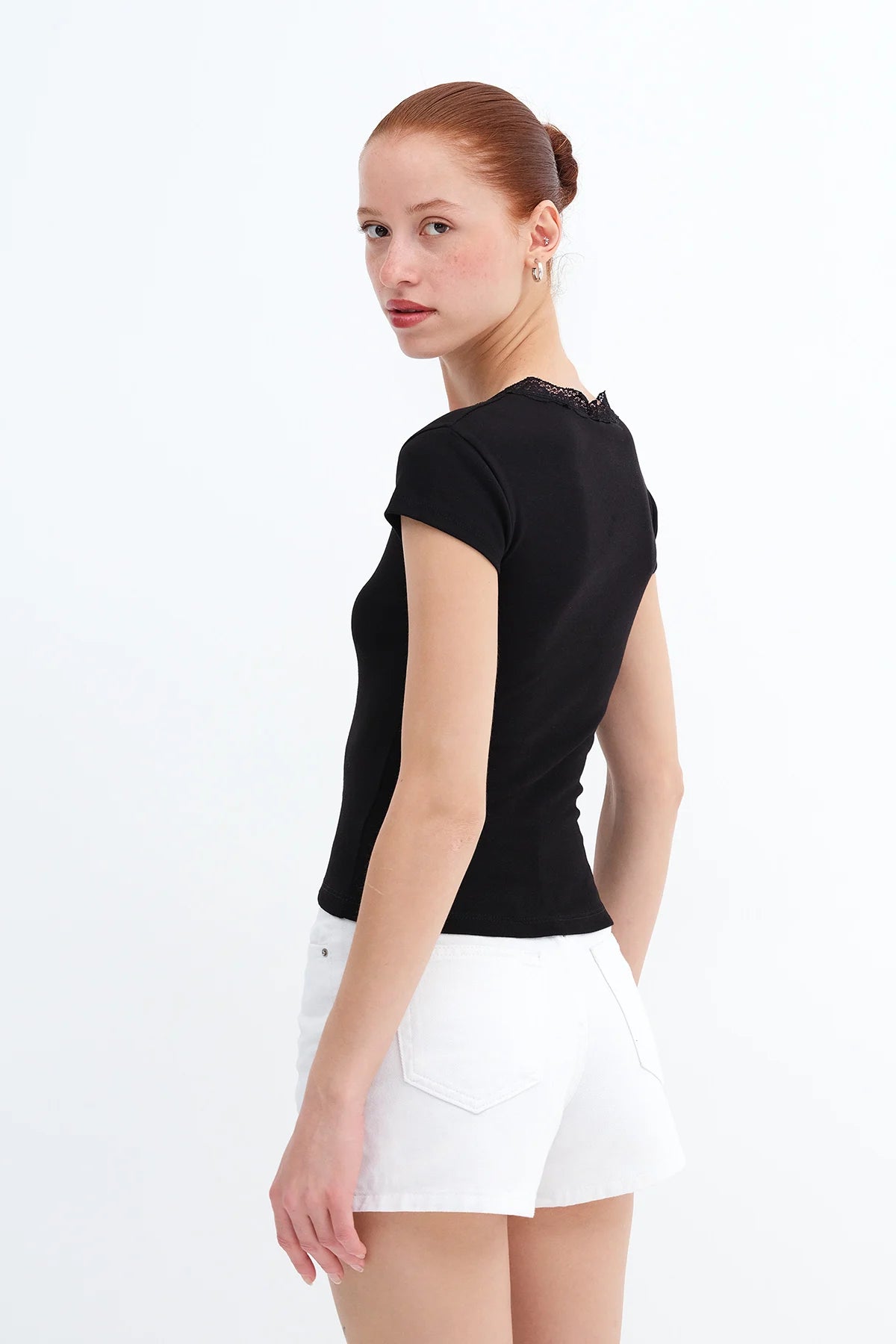 Black_Lace-Detail-T-shirt-addax