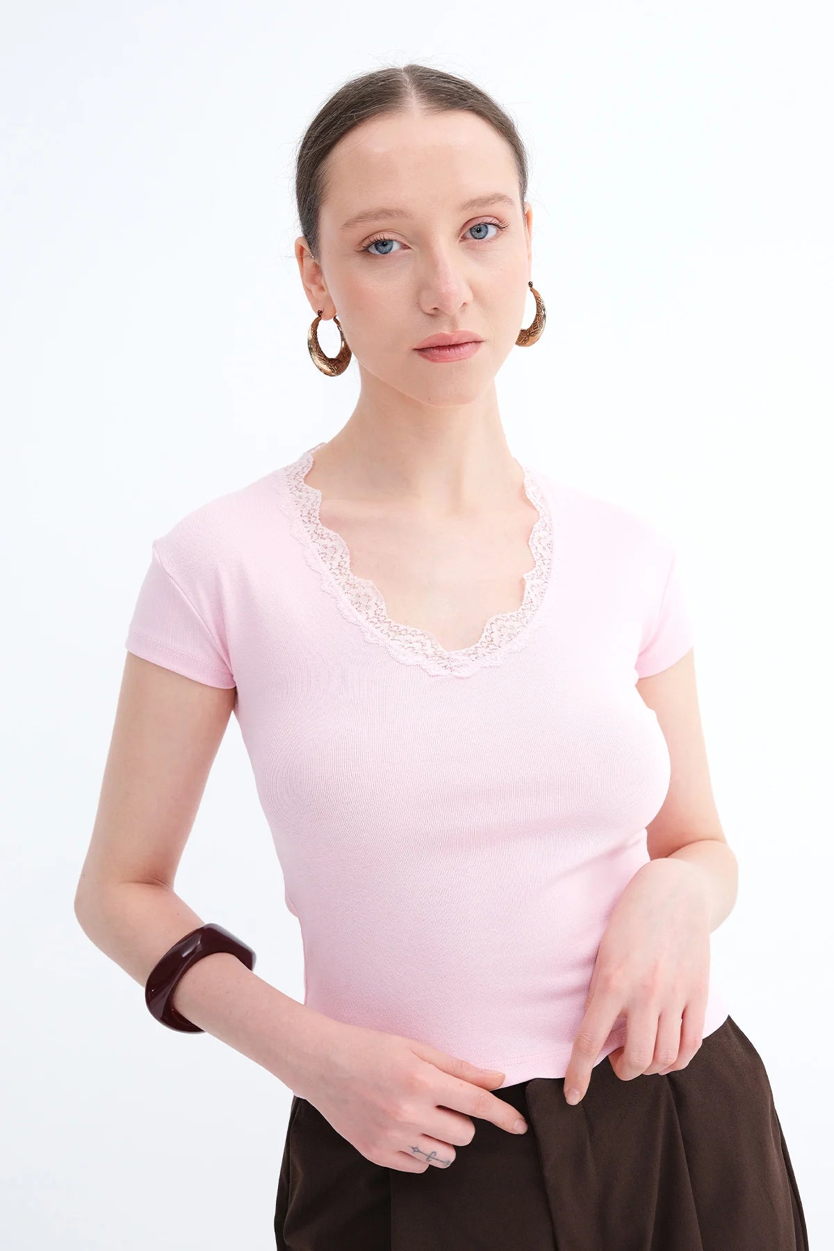 Pink_Lace-Detail-T-shirt-addax