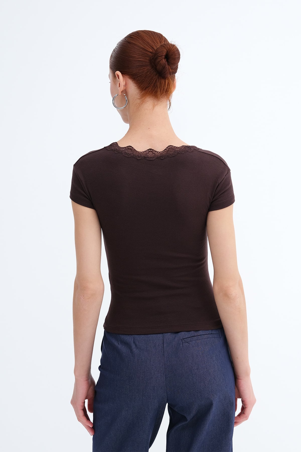 Brown_Lace-Detail-T-shirt-addax