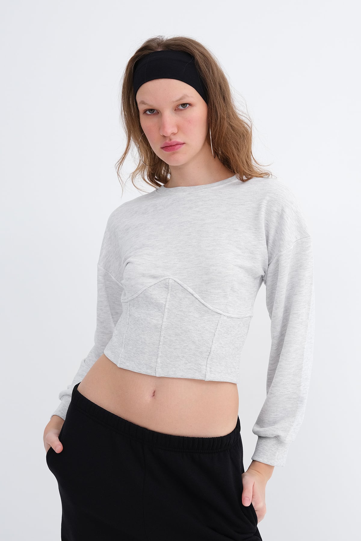 Snow-Melange_Corset-Waist-Crop-Sweatshirt-addax