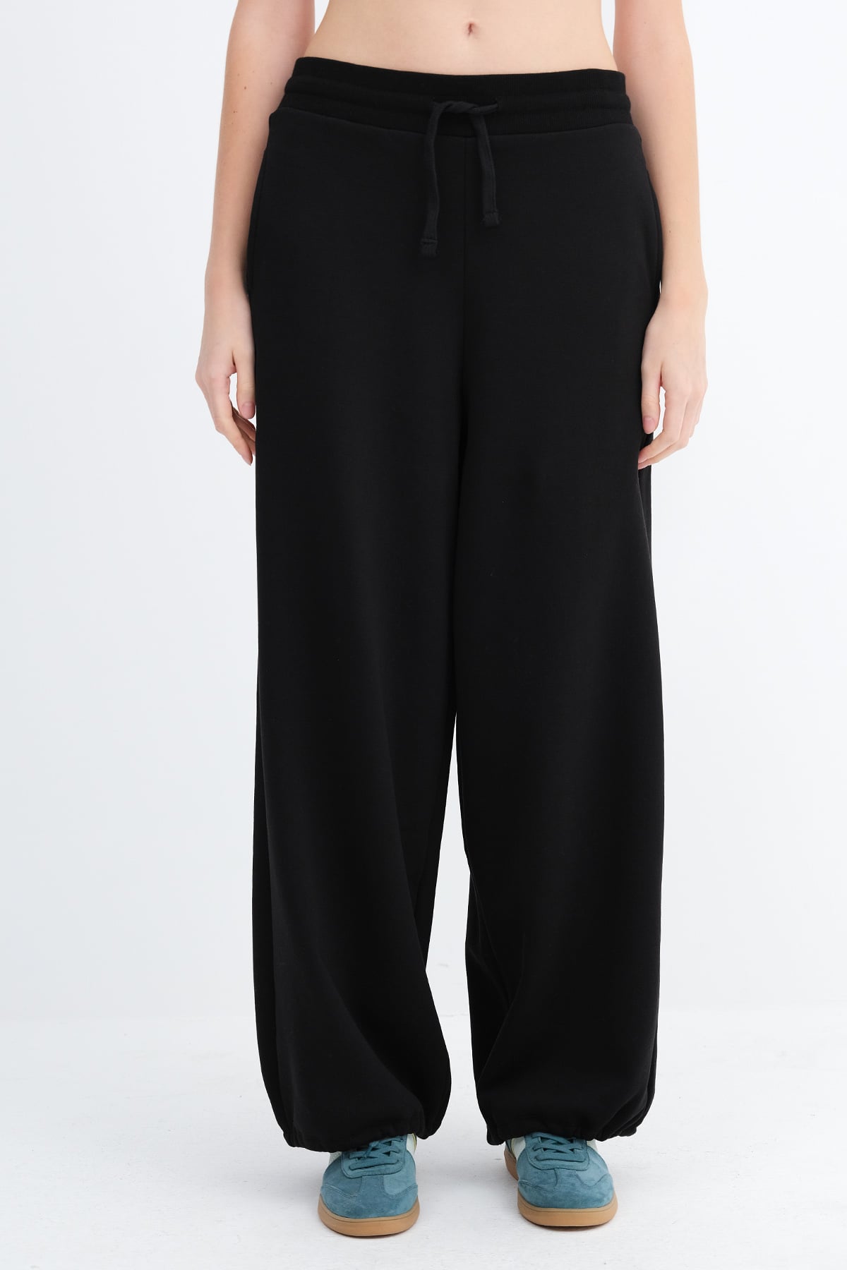 Black_Elasticated-Hem-Fleece-Joggers-addax