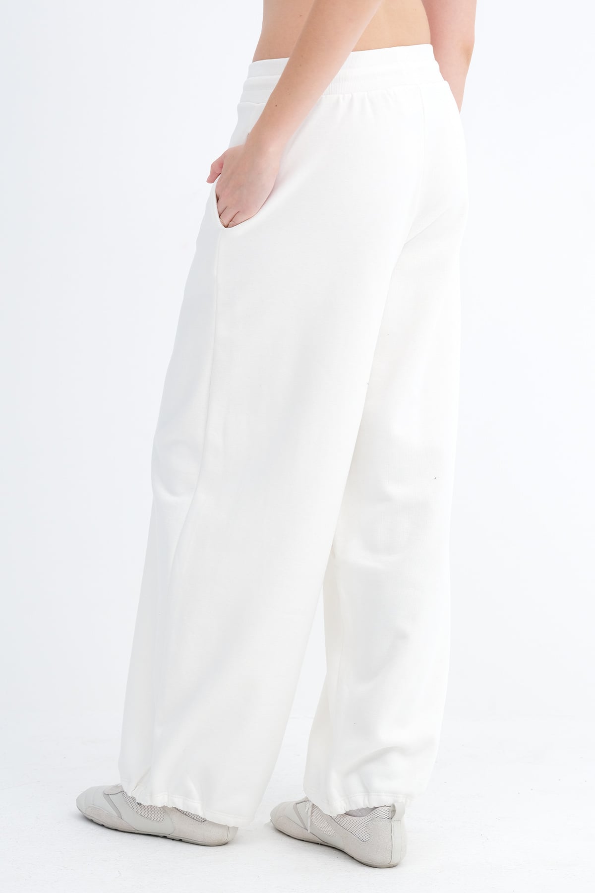 Ecru_Elasticated-Hem-Fleece-Joggers-addax
