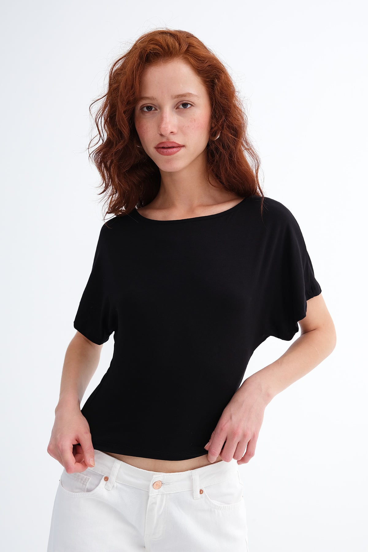 Black_Boat-Neck-Basic-T-shirt-addax
