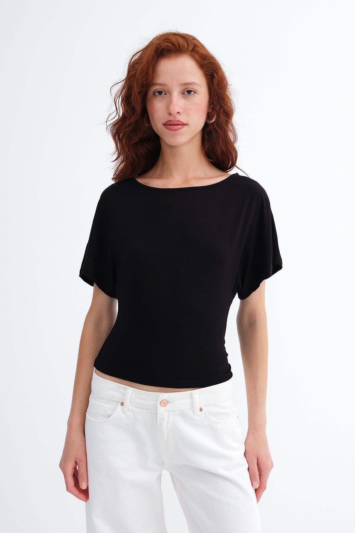 Black_Boat-Neck-Basic-T-shirt-addax