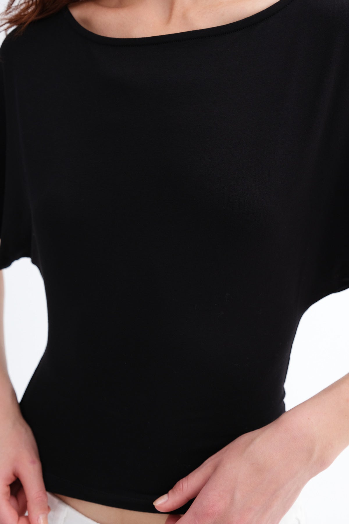 Black_Boat-Neck-Basic-T-shirt-addax