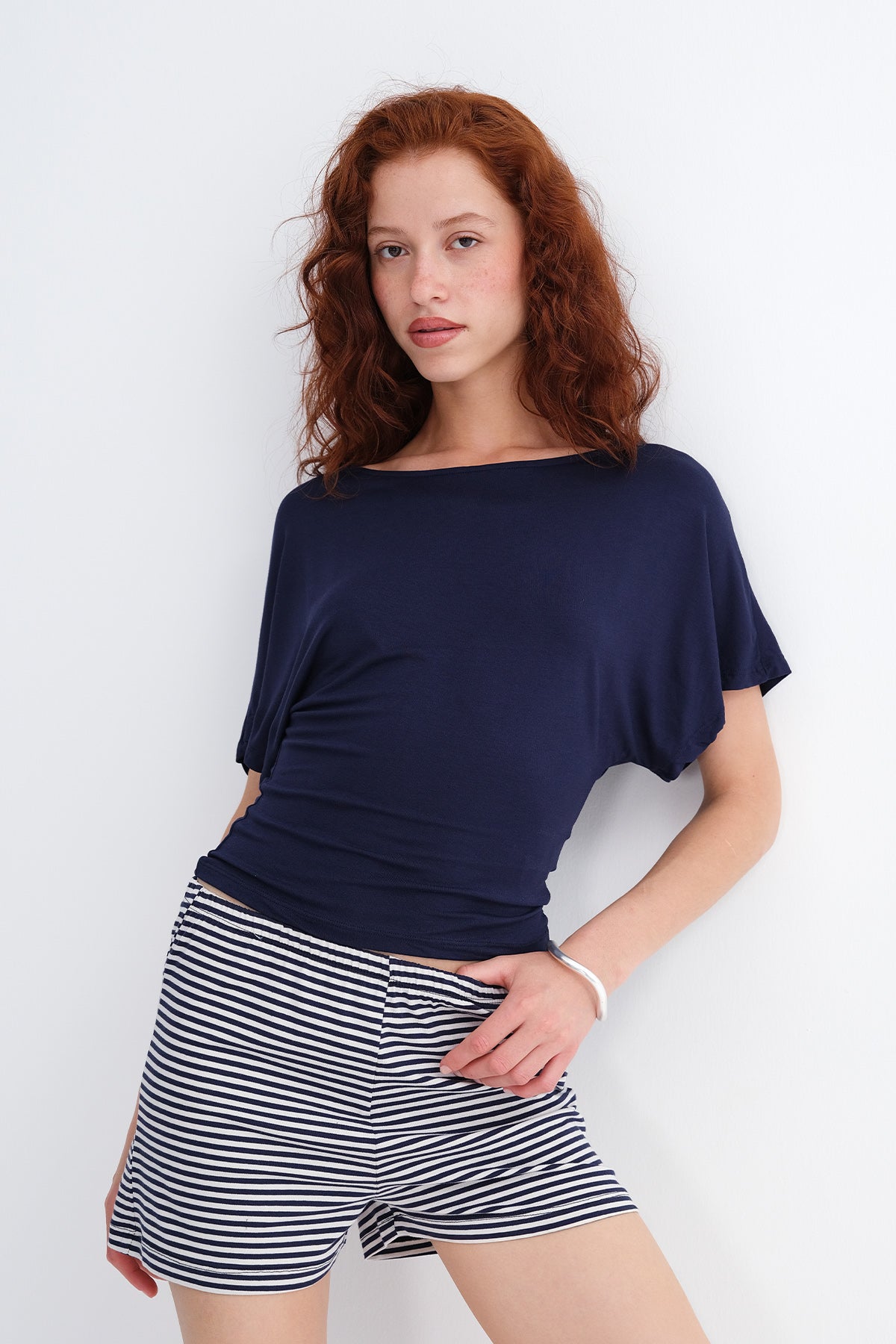 Dark-Night-Blue_Boat-Neck-Basic-T-shirt-addax