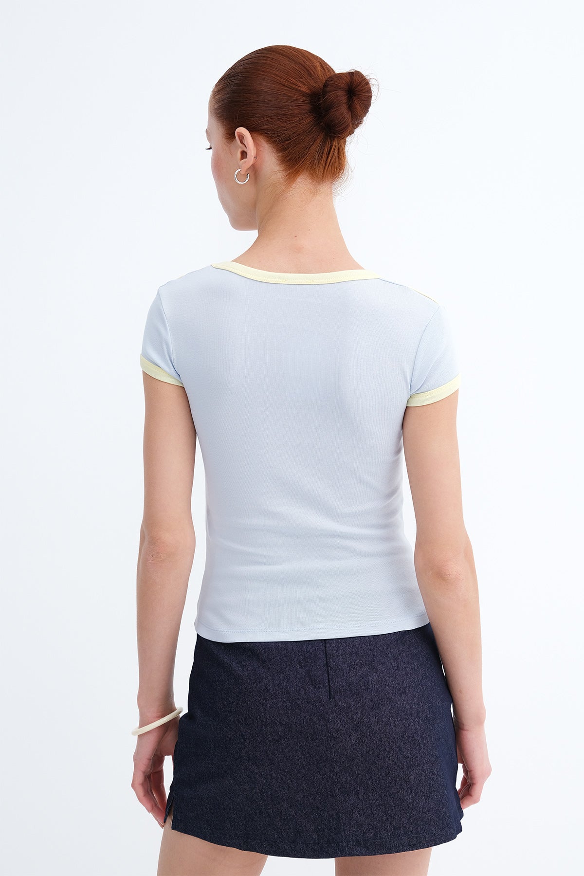 Baby-Blue_Short-Sleeve-Printed-T-shirt-addax
