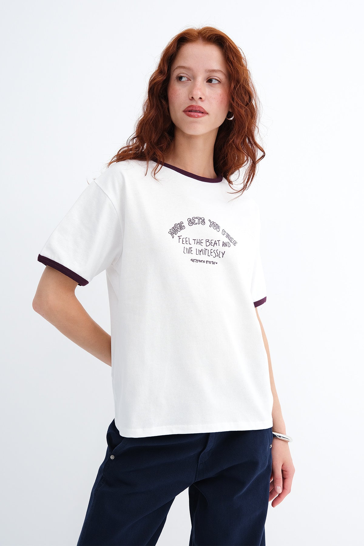 Ecru_Slogan-Print-Crew-Neck-T-Shirt-addax