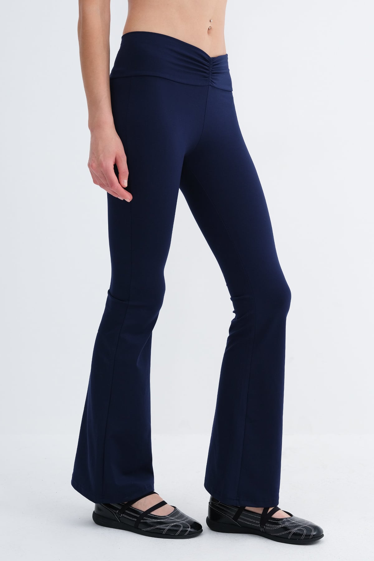 Dark-Night-Blue_Ruched-Front-Flared-Leggings-addax