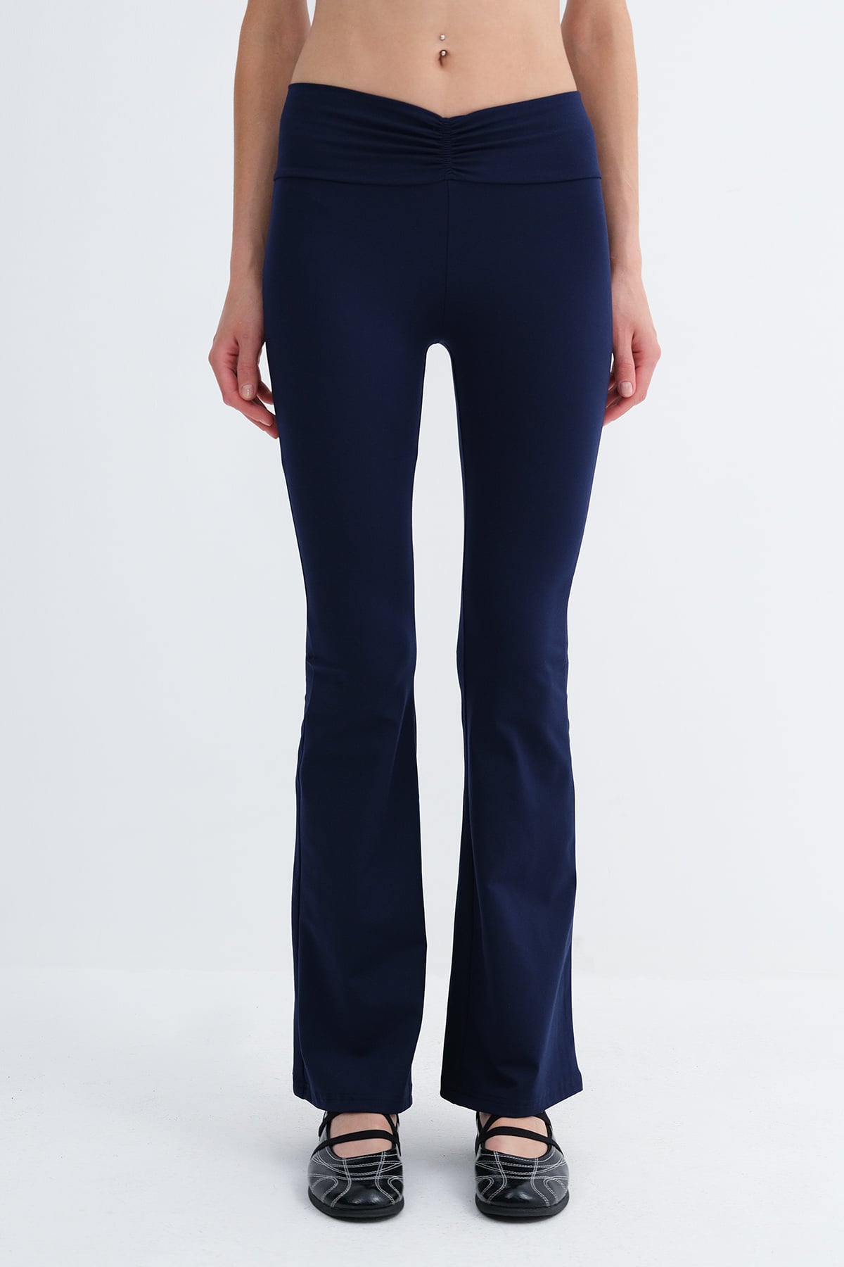 Dark-Night-Blue_Ruched-Front-Flared-Leggings-addax