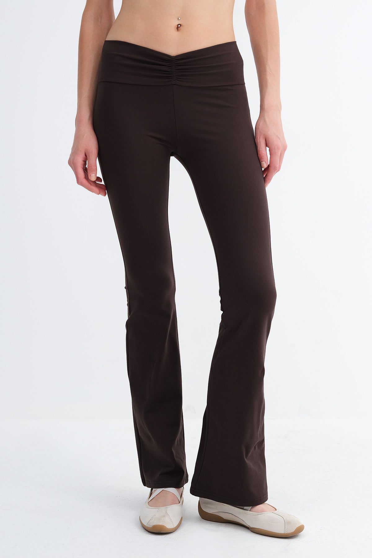 Bitter-Coffee_Ruched-Front-Flared-Leggings-addax