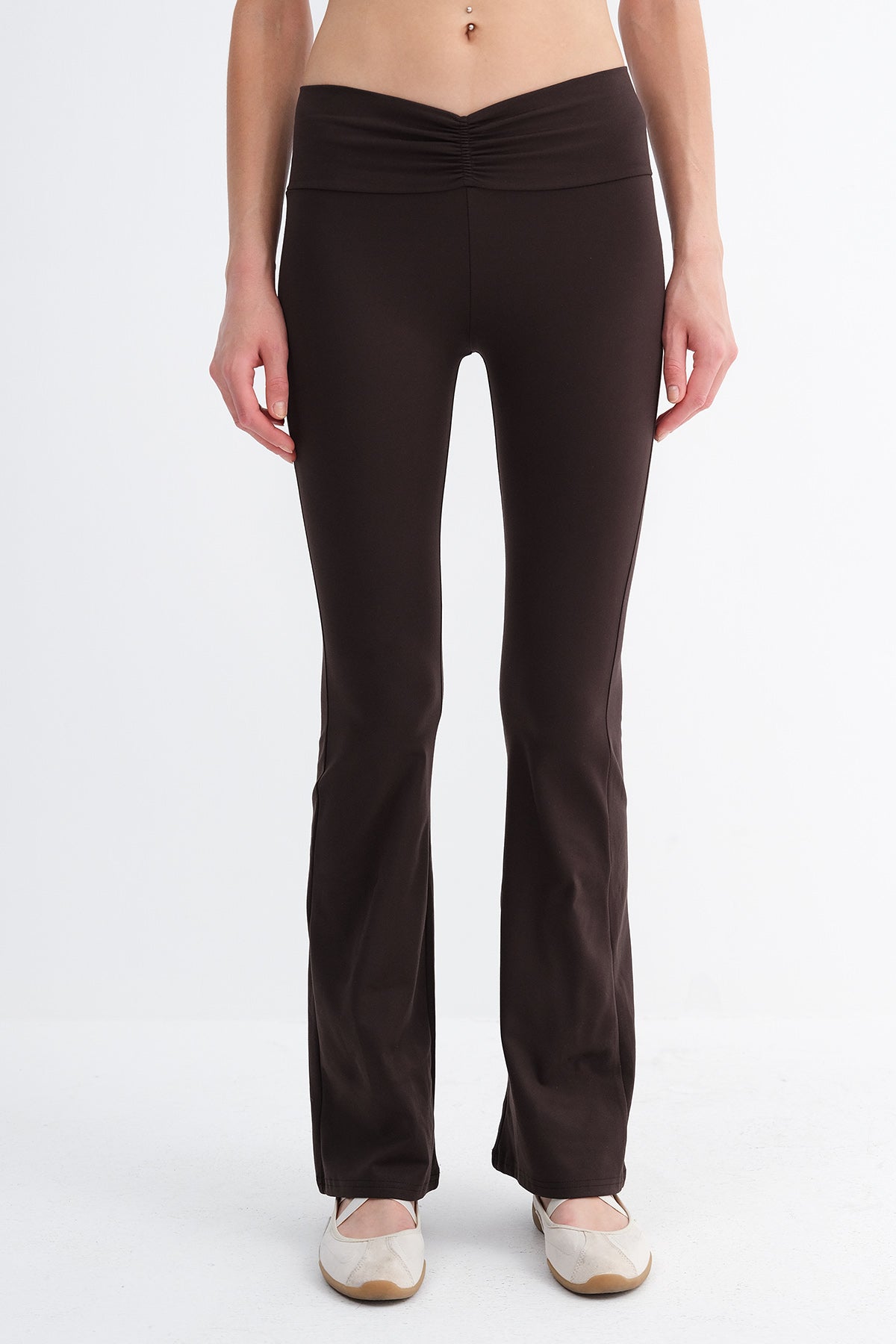 Bitter-Coffee_Ruched-Front-Flared-Leggings-addax