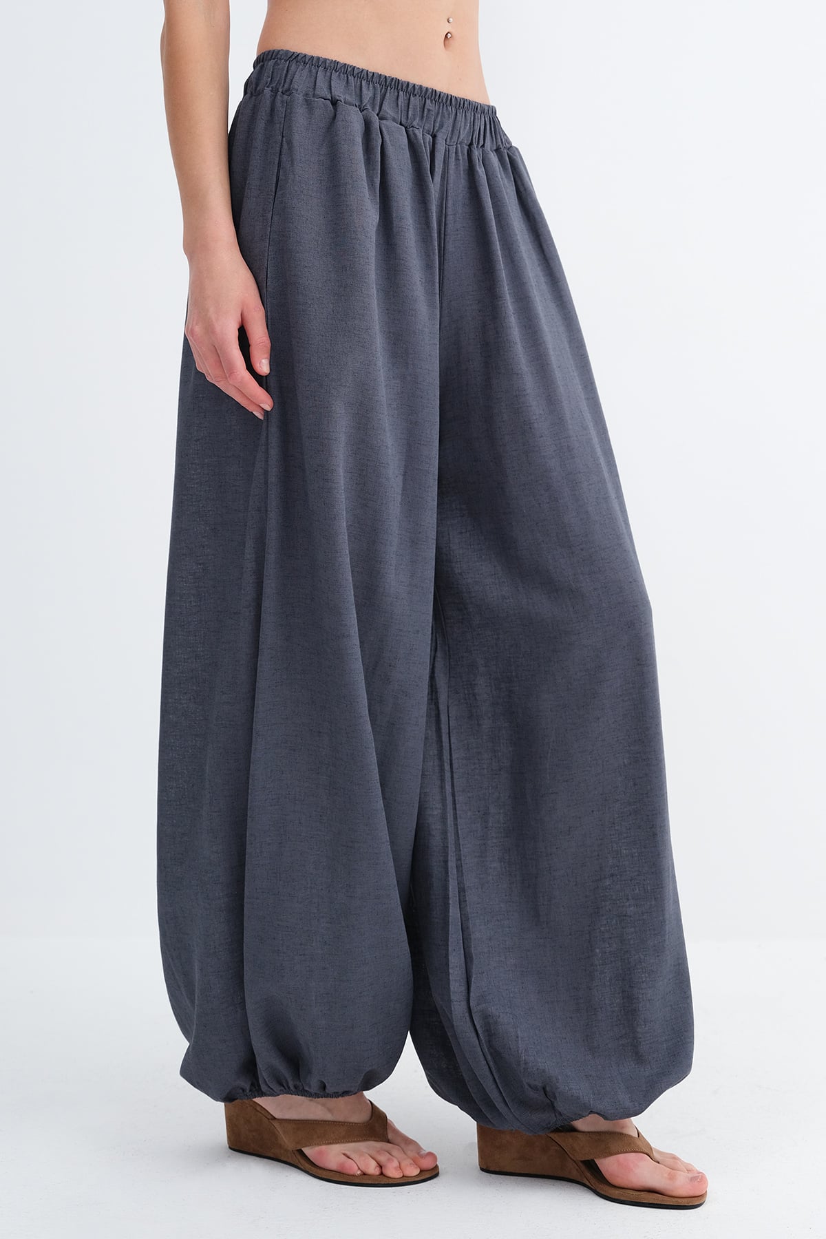 Charcoal_Shalwar-Trousers-addax