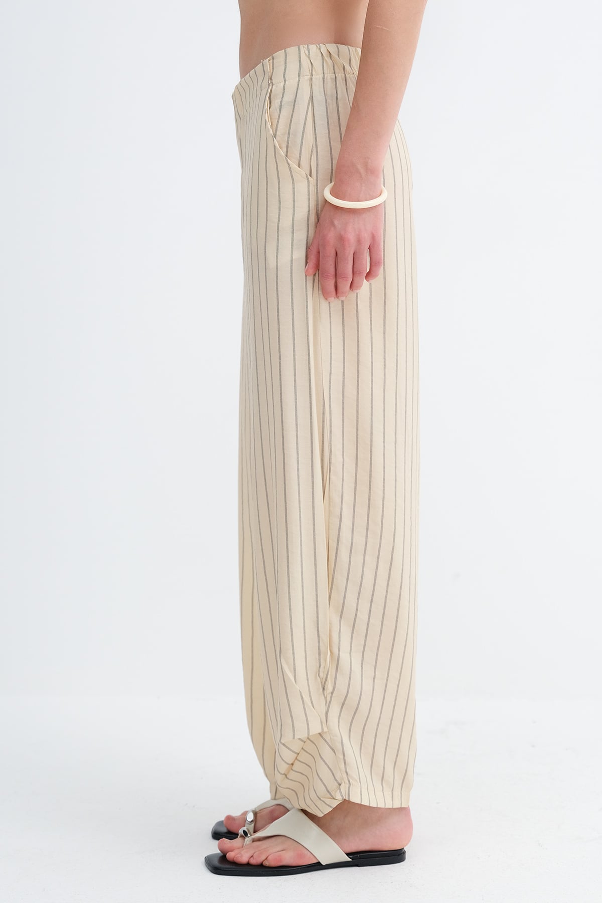 Yellow_Striped-Pants-addax