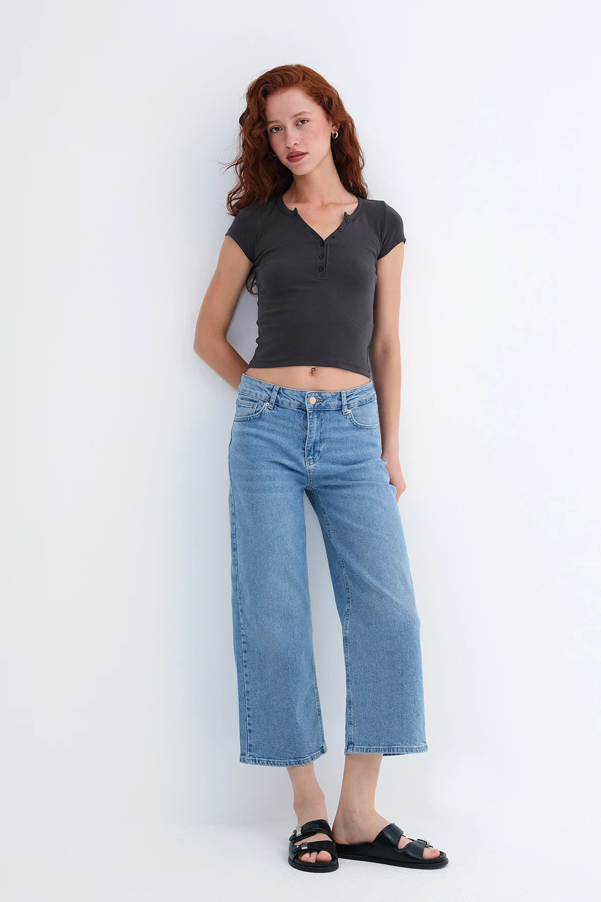 Blue_Wide-Leg-Denim-Jeans-addax