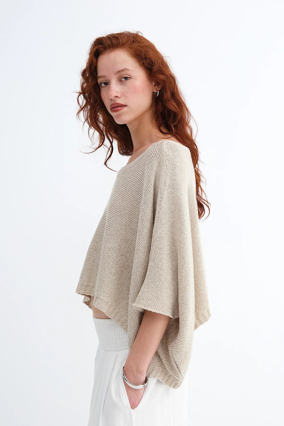 Beige_Shiny-Yarn-Knitting-Knitwear-addax
