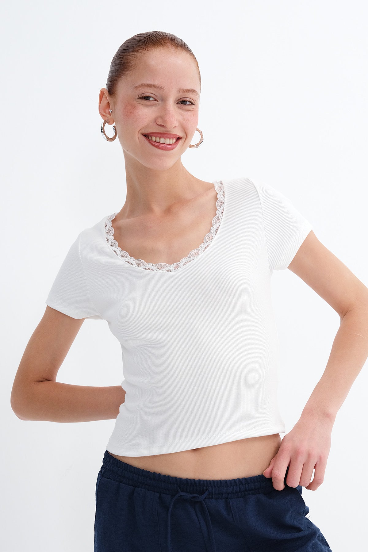 Lace Collar T-Shirt