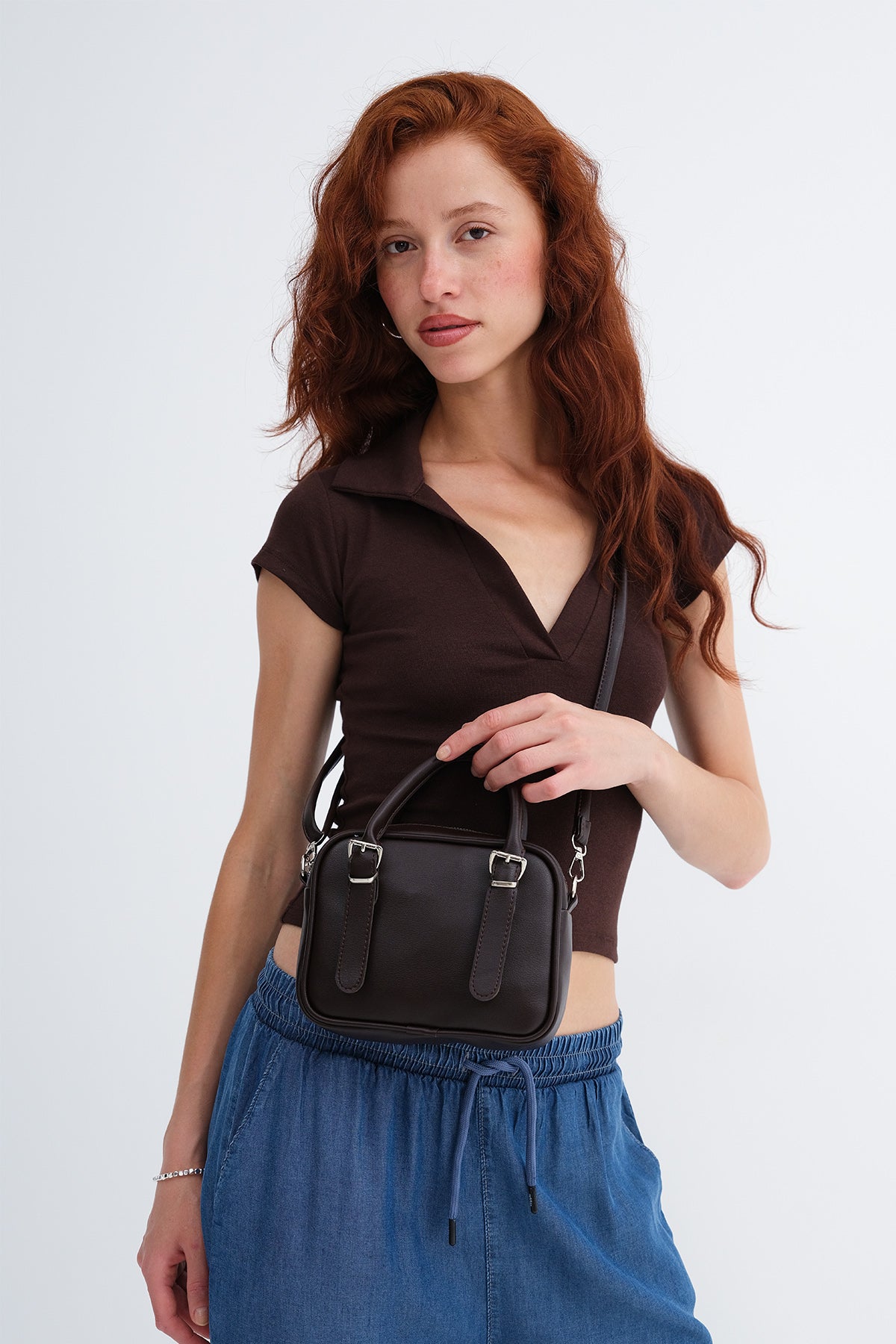 Brown_Hand-and-Shoulder-Bag-addax