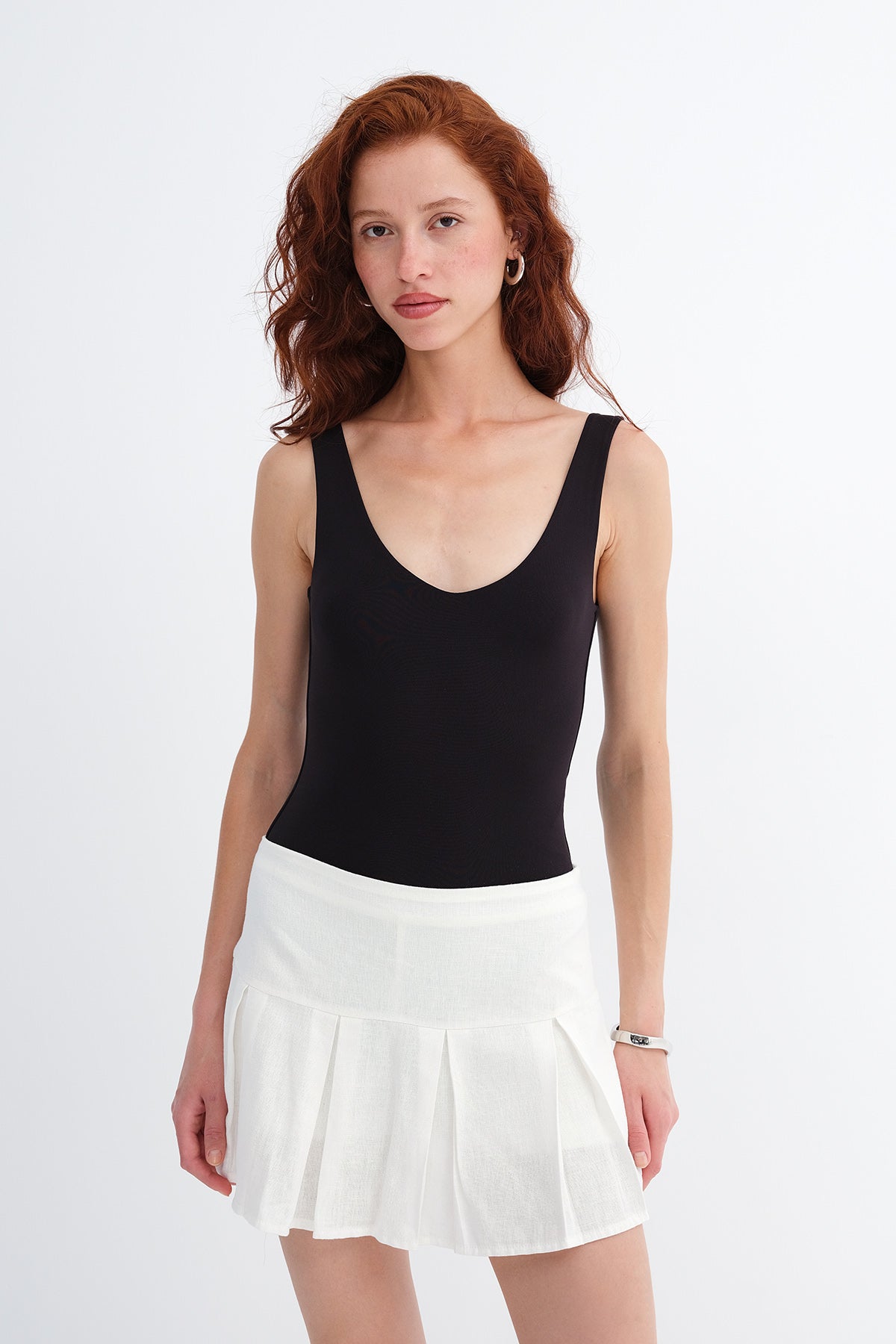 Black_V-Neck-Thick-Strap-Bodysuit-addax