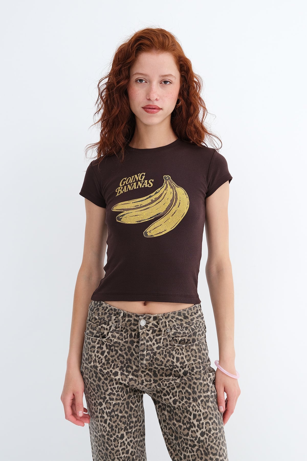 Brown_Banana-Print-Crew-Neck-T-Shirt-addax