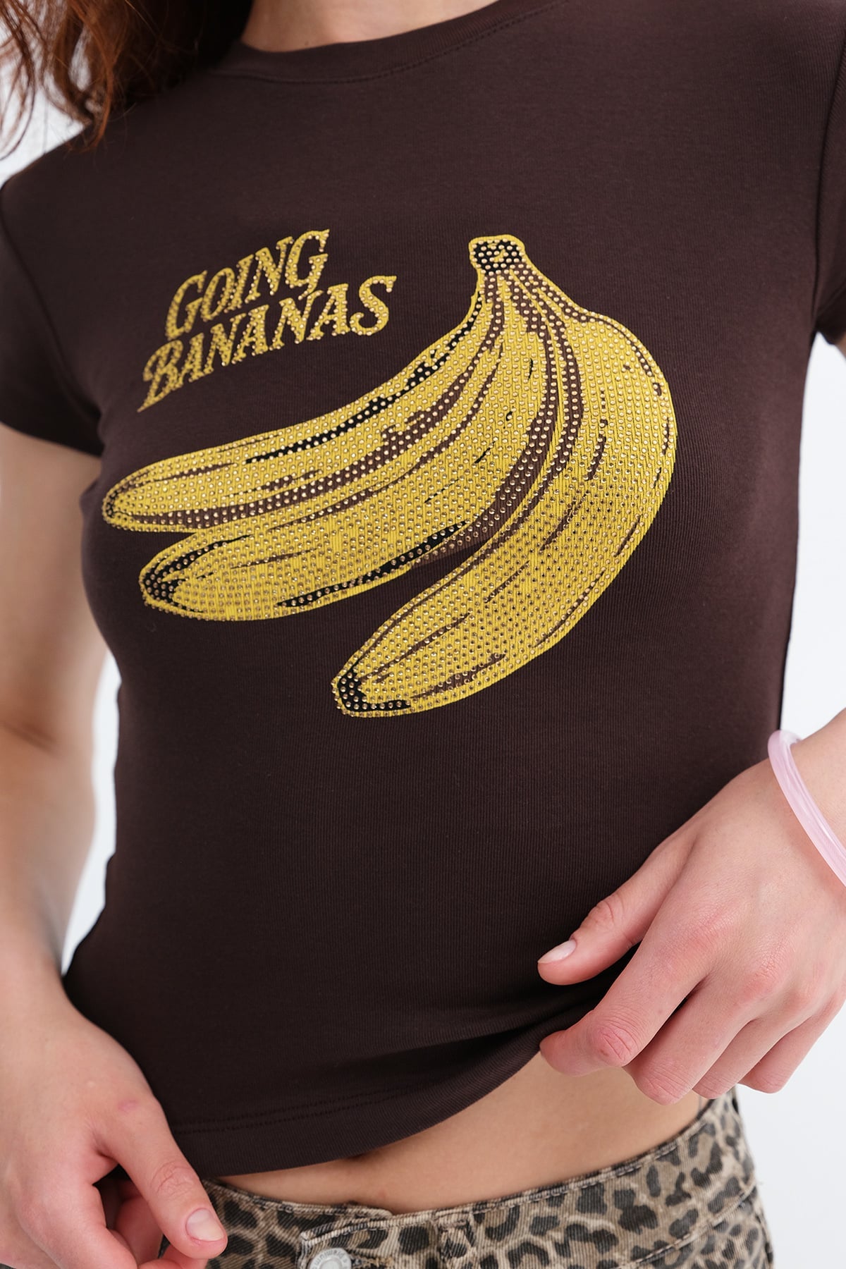 Brown_Banana-Print-Crew-Neck-T-Shirt-addax