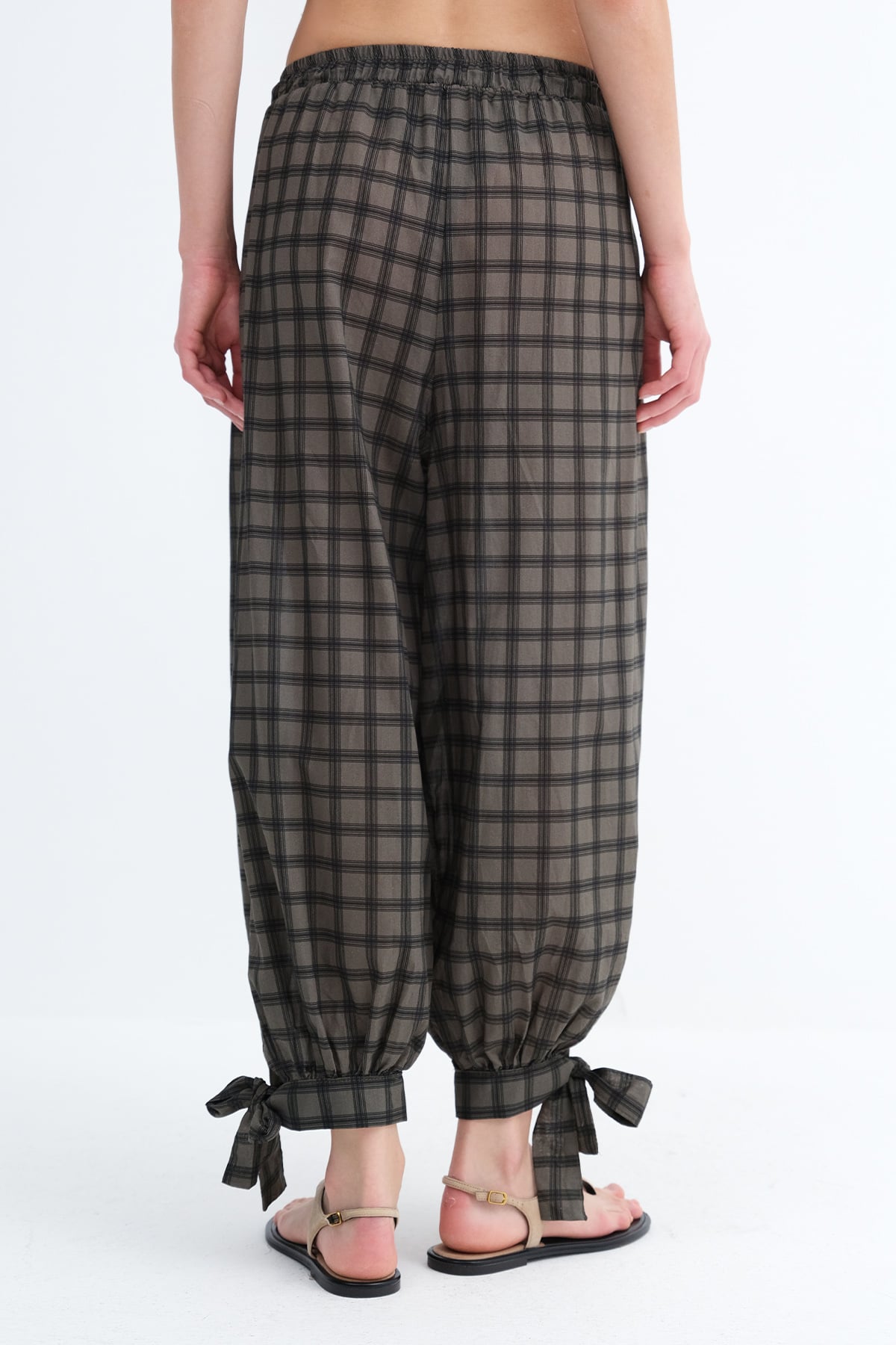 Khaki_Plaid-Patterned-Harem-Pants-addax