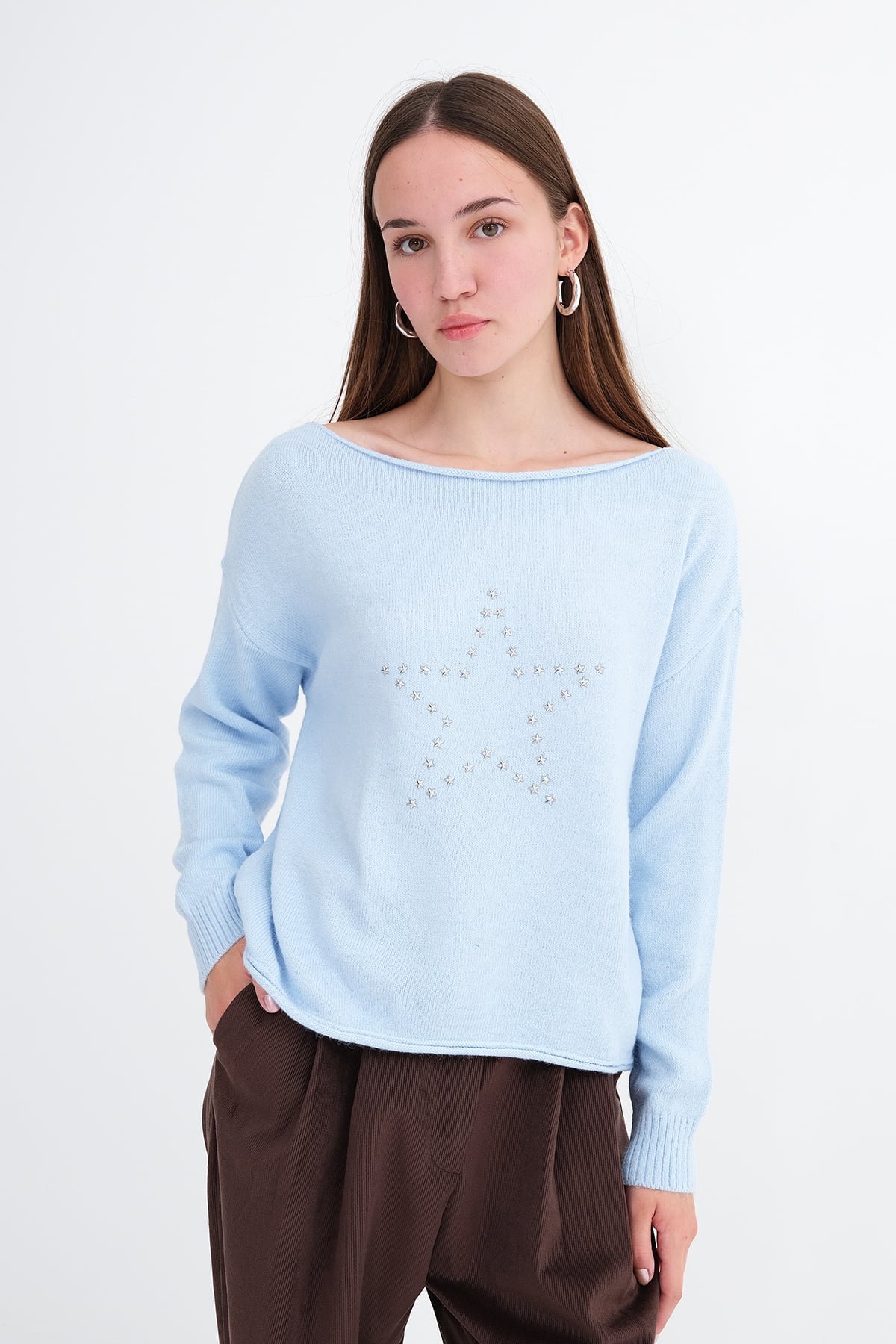 Ice-Blue_Star-Rhinestone-Knit-Sweater-addax