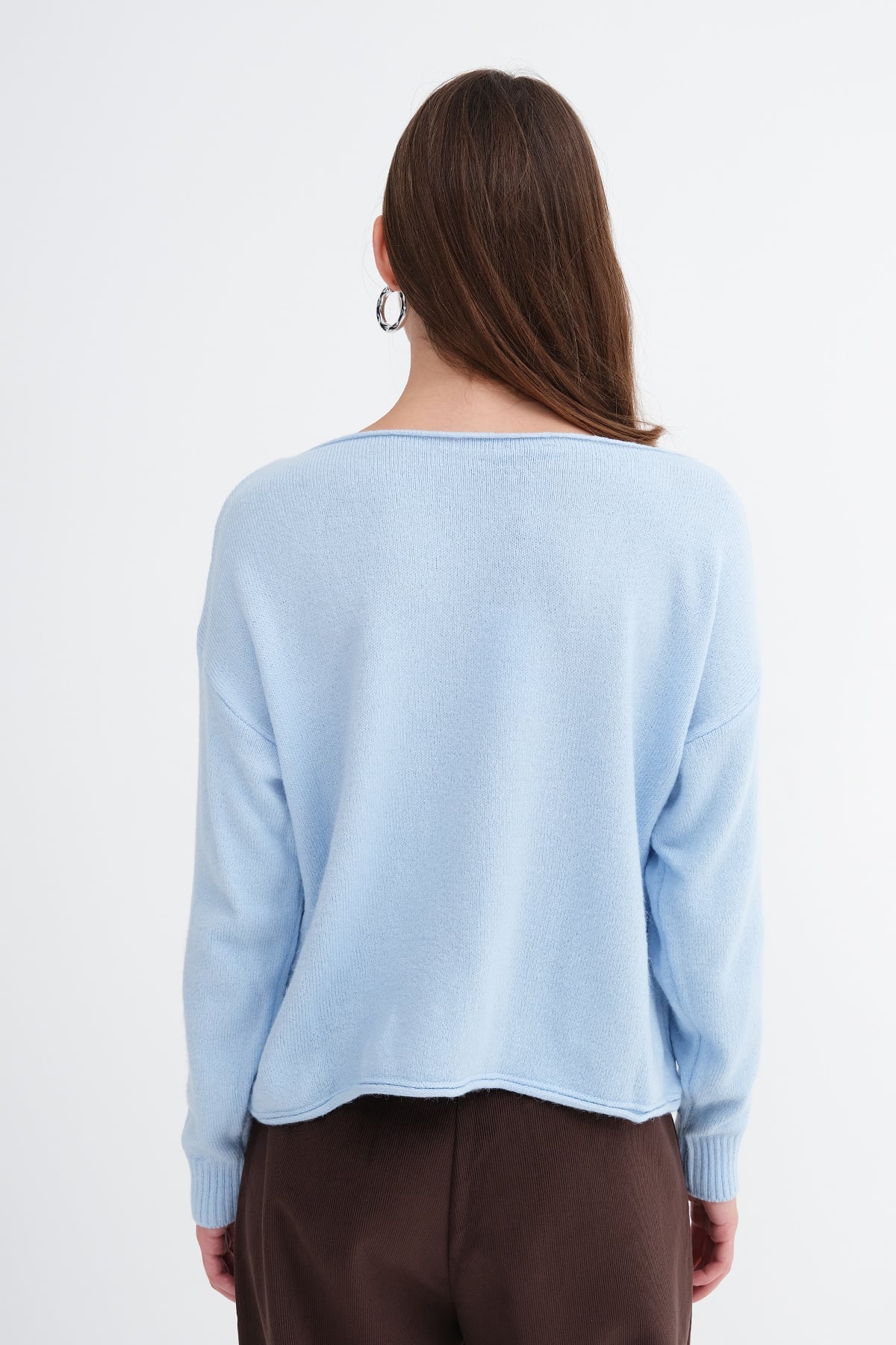 Ice-Blue_Star-Rhinestone-Knit-Sweater-addax