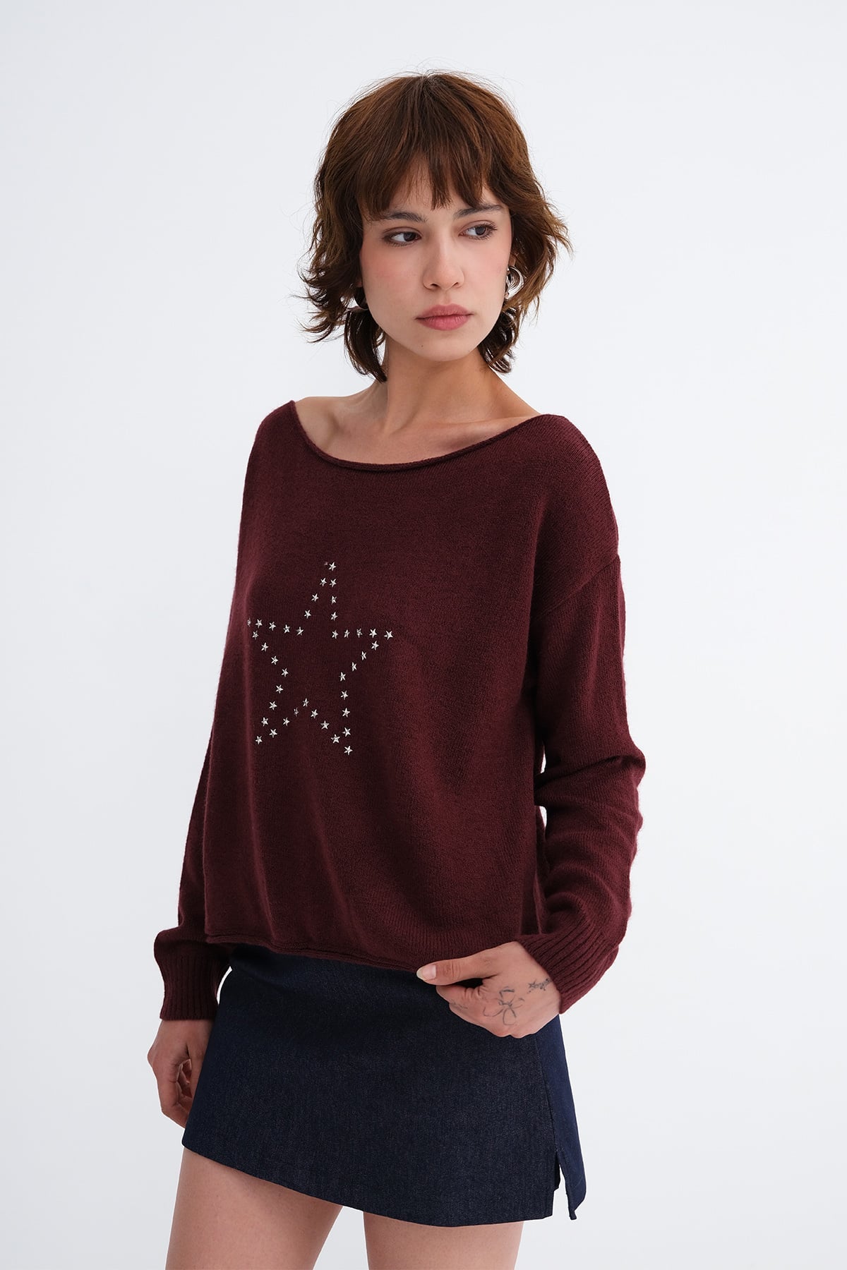 Light-Burgundy_Star-Rhinestone-Knit-Sweater-addax