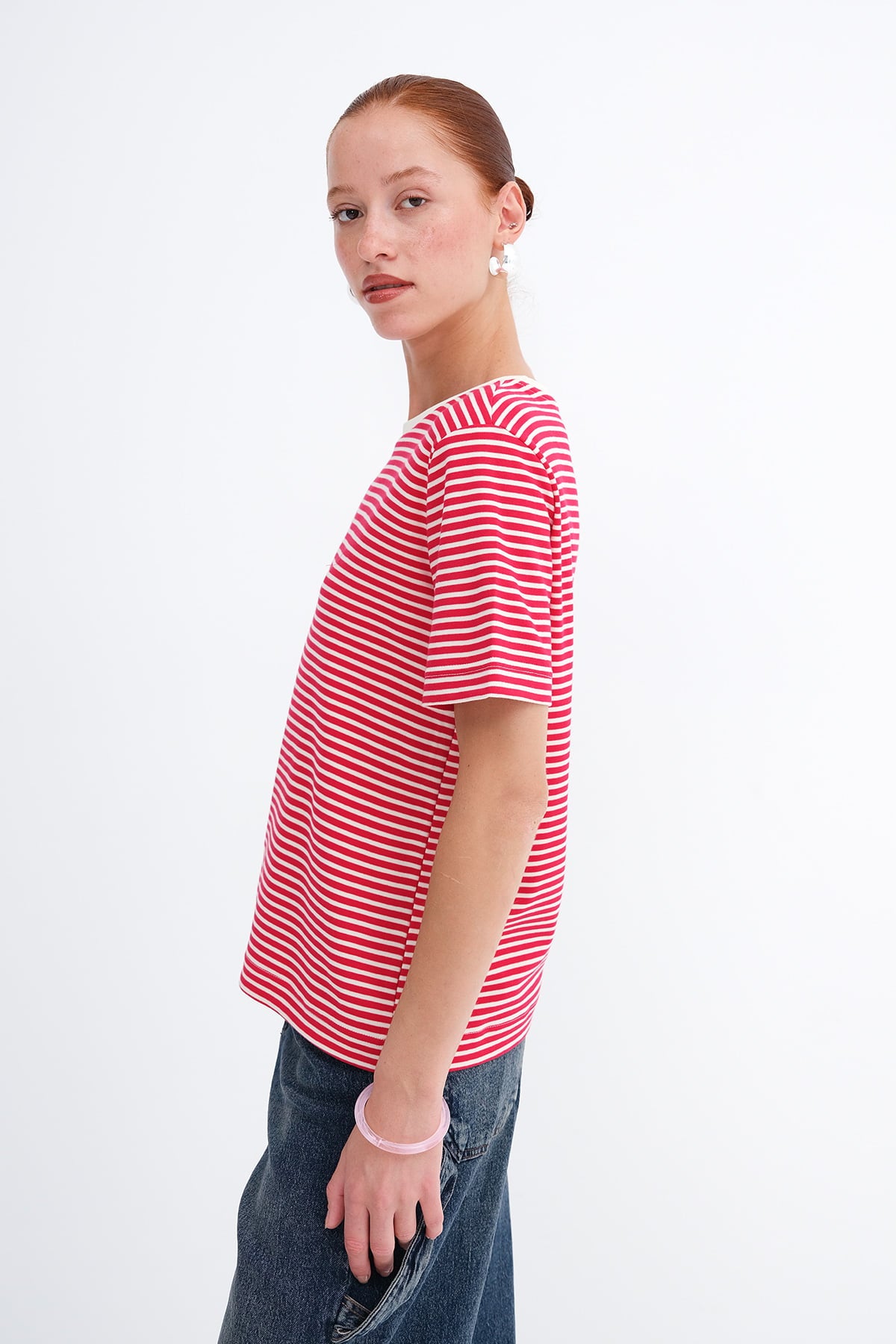 Red---Ecru_Striped-Short-Sleeve-T-Shirt-addax