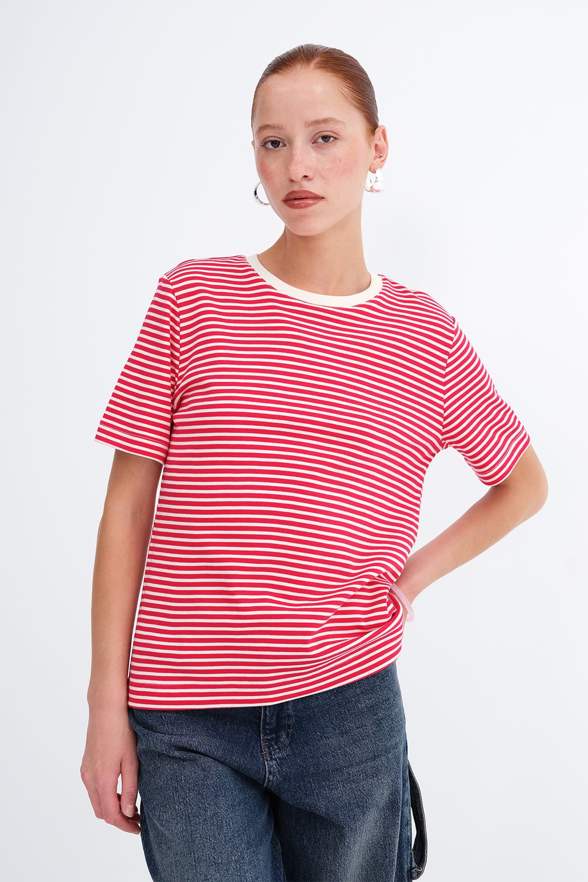 Red---Ecru_Striped-Short-Sleeve-T-Shirt-addax