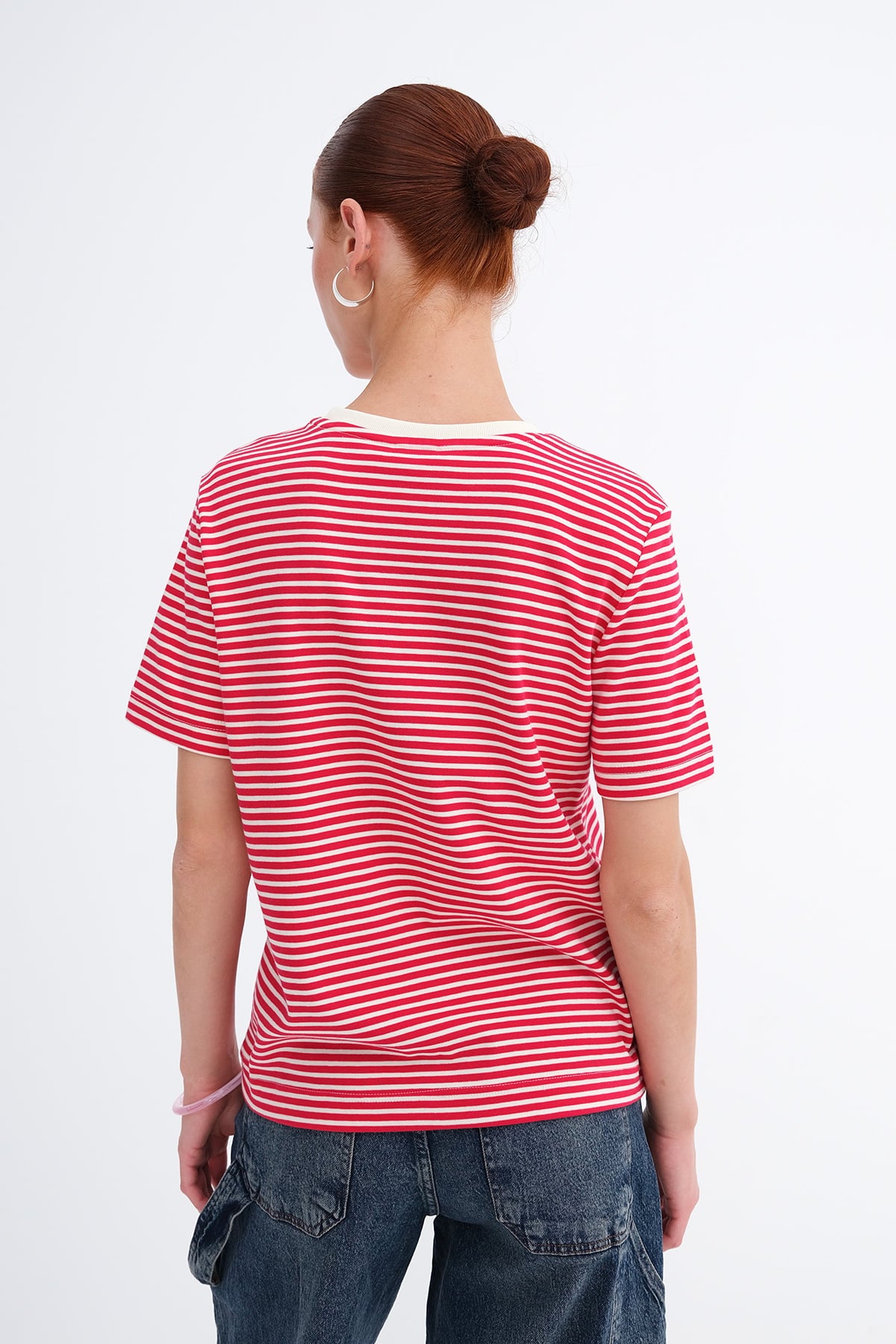 Red---Ecru_Striped-Short-Sleeve-T-Shirt-addax