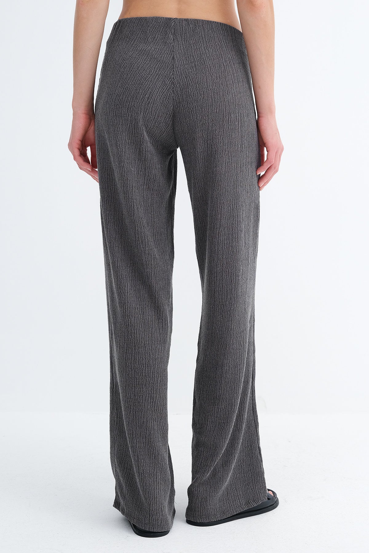 Charcoal_Elastic-Waist-Wide-Leg-Trousers-addax