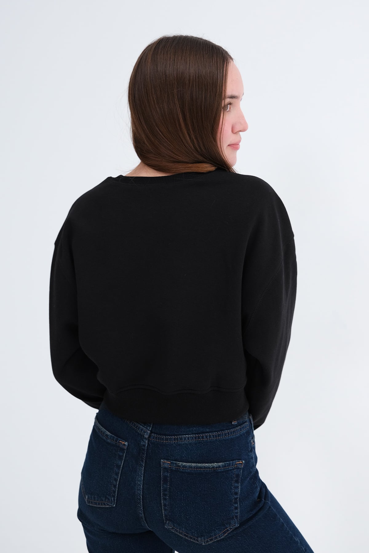 Black_Brushed-Crew-Neck-Sweatshirt-addax